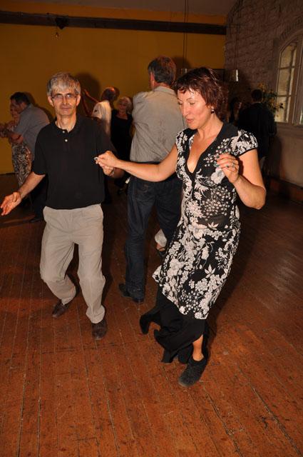 min 2011 06 19 station danse 074